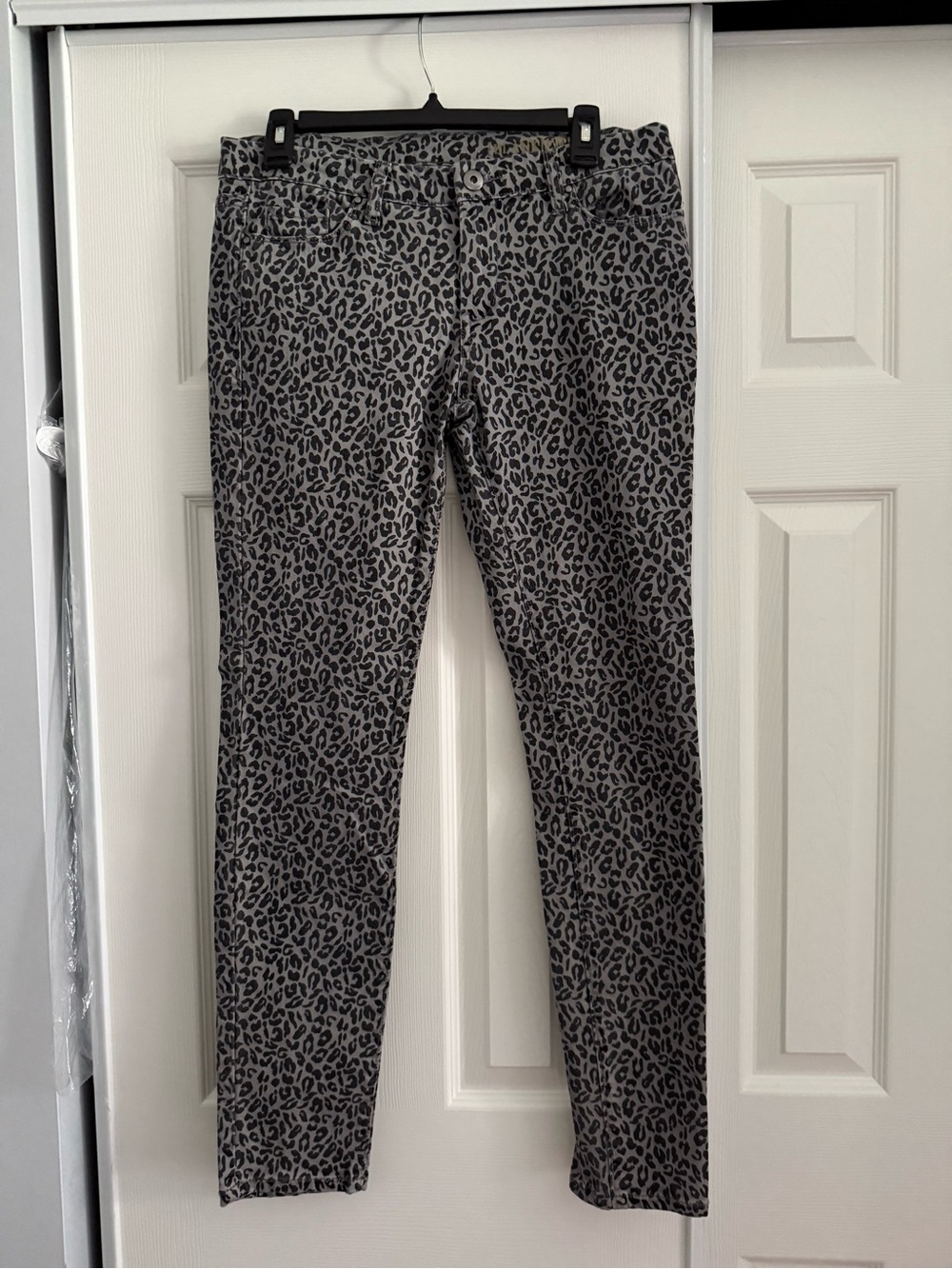 Blank NYC Gray Leopard Skinny Jeans